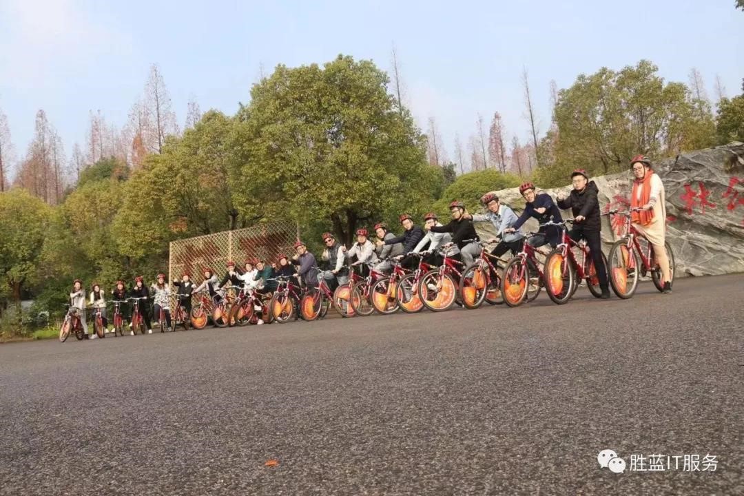 肩并肩，挚简与你齐向前